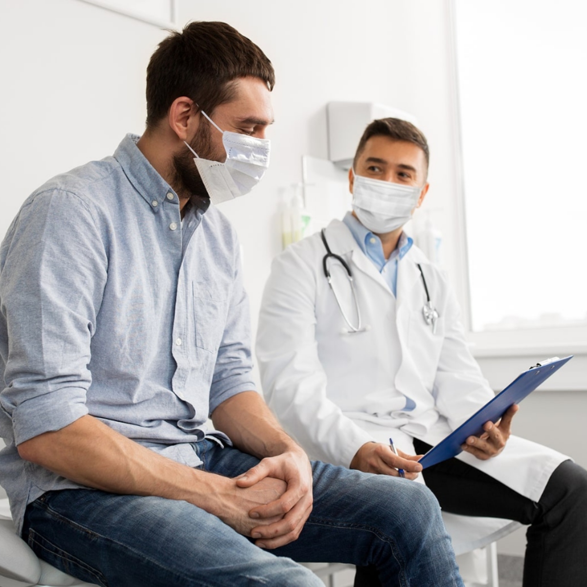 أخصائي المسالك البولية